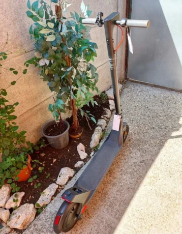 xiaomi-electric-scooter-4-lite-2nd-gen-big-1