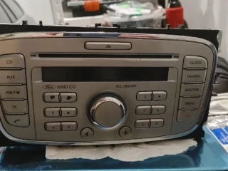 ford-radio