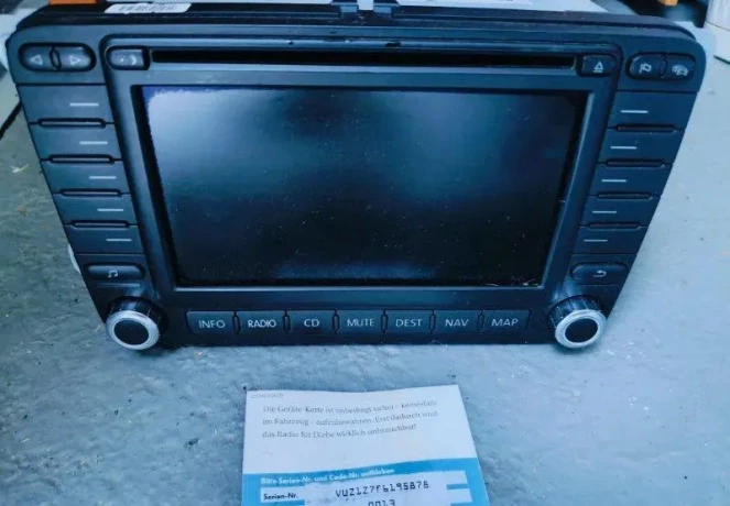 autoradio-volkswagen-big-1