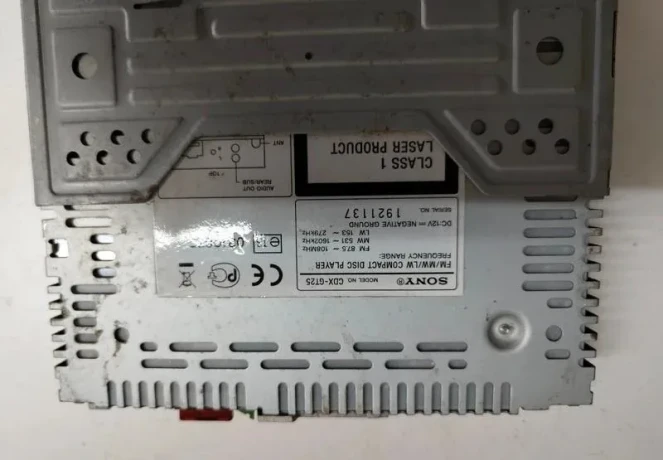autoradio-sony-cdx-gt25-20eur-big-3