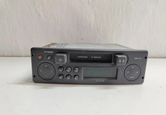 autoradio-renault-clio-2-8200113800-30eur-big-0