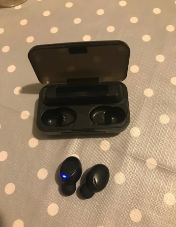 bluetooth-sluchadla-big-2