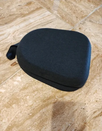 puzdro-na-sluchadla-sony-10-euro-big-1