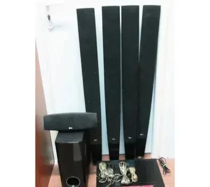 lg-domace-kino-1000w-big-2