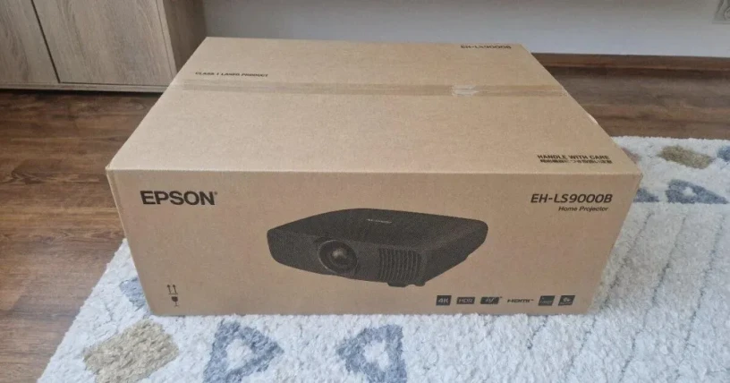 epson-eh-ls9000-black-4k-laser-novy-neotvoreny-big-1