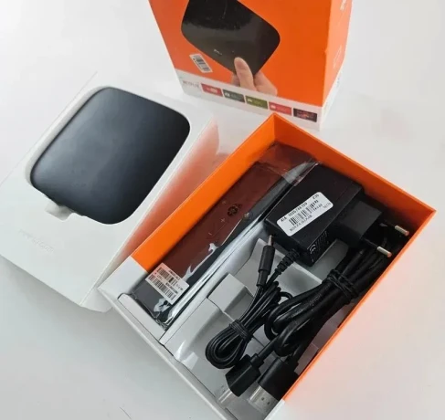 xiaomi-mi-box-4k-ultra-hdr-android-tv-box-big-2