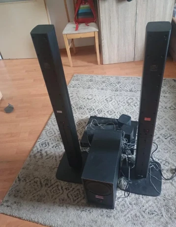 domace-kino-samsung-model-ht-tz212-big-0