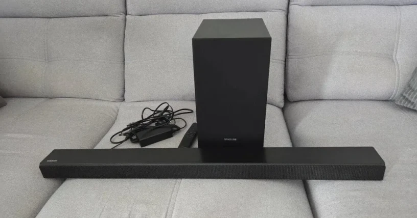 predam-soundbar-samsung-hw-r550-big-0