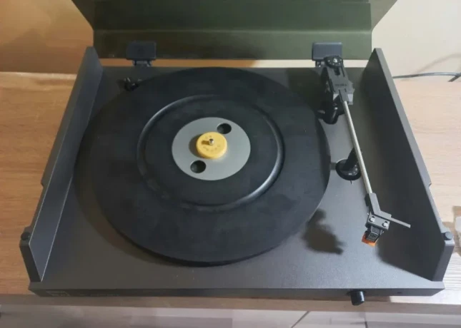 gramafon-nc470-hifi-big-2