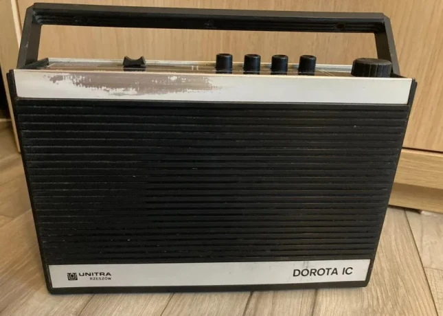 radio-unitra-big-0