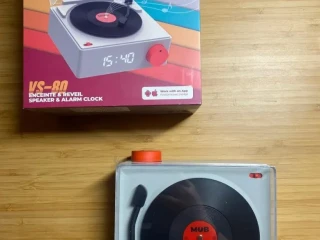 mob-vs-80-speaker-alarm-clock