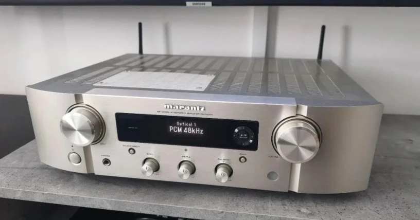 stereo-receiver-marantz-pm7000n-big-0