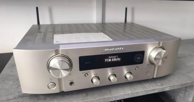 stereo-receiver-marantz-pm7000n-big-1
