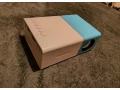 novy-led-mini-prenosny-projektor-s-podporou-1080p-hd-modry-small-0