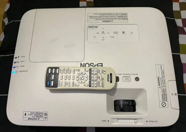 epson-eb-2255u-big-1