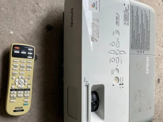 epson-eb-85
