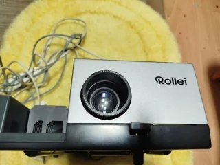 rollei-p350af-diaprojektor-s-dialkovym-ovladanim-funkcny-d