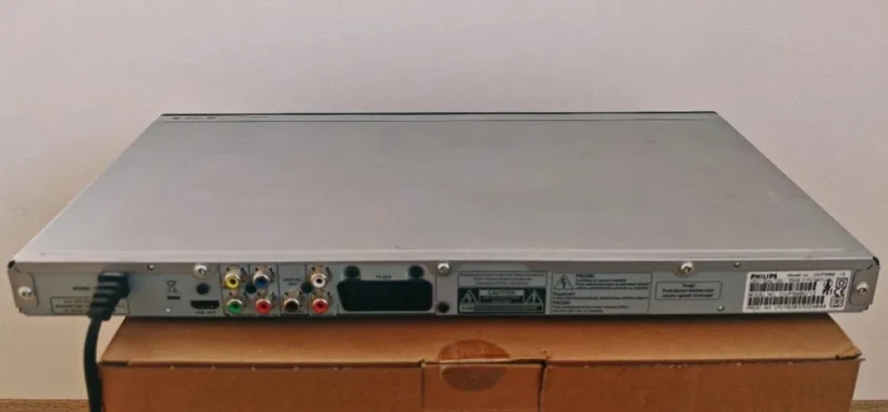 philips-dvd-prehravac-dvp5960-big-1