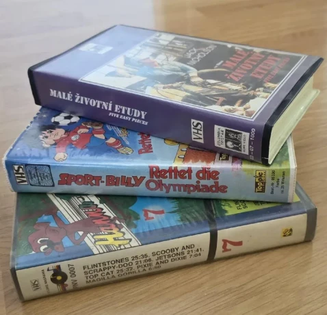 retro-original-vhs-kazety-big-0