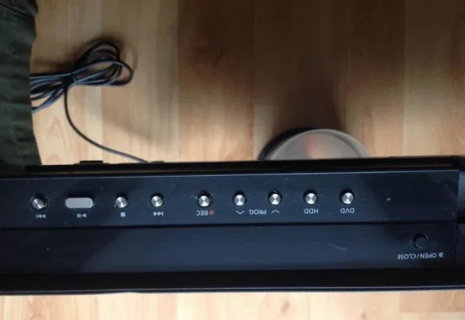 samsung-dvd-hr755-big-2