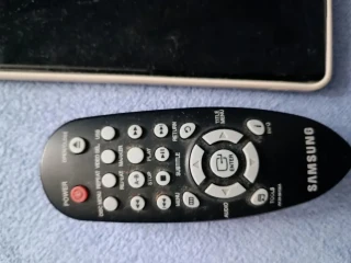 dialkovy-dvdcd-ovladac-samsung