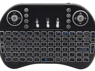 predam-bezdrotova-mini-klavesnica-s-touchpadom-24ghz