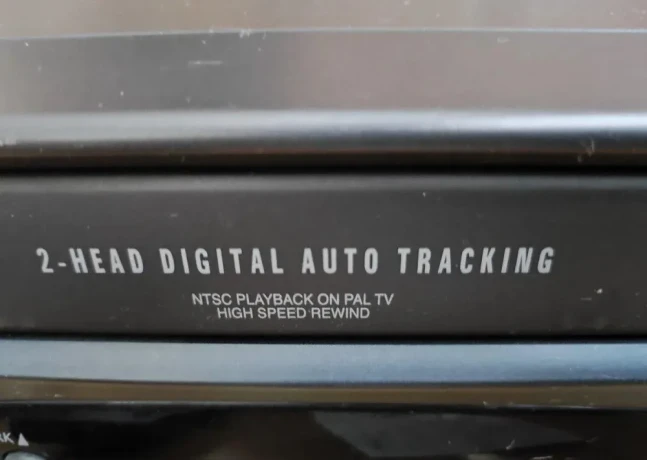 vhs-recorder-big-1