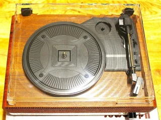 retro-gramofon