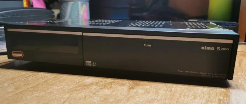 satelitny-prijimac-alma-s-2100-big-1