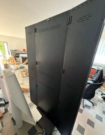 led-prenosna-stena-big-1