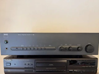 nad-c320