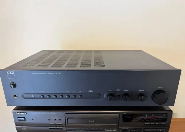 nad-c320-big-1