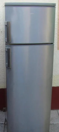 kombinovana-chladnicka-aeg-strieborna-big-1