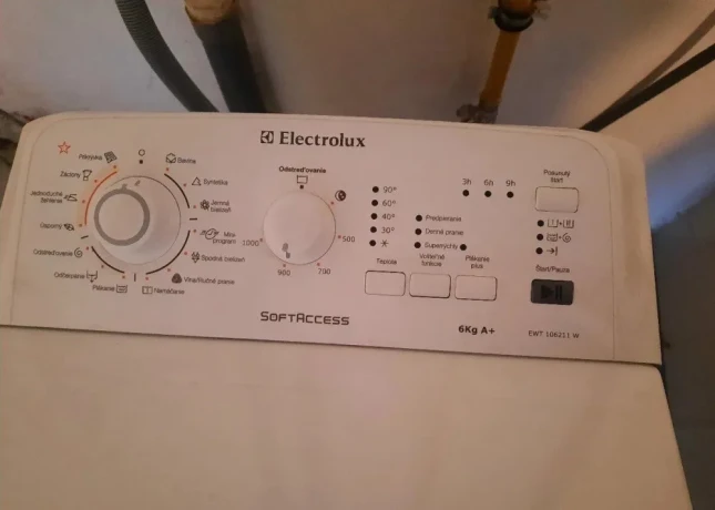 kombinovana-chladnicka-gorenje-pracka-electeolux-big-4