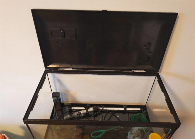 akvarium-55l-so-stojanom-big-3
