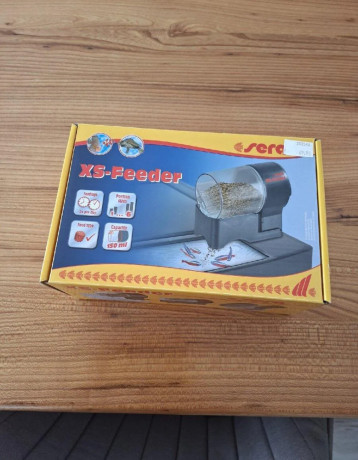 automaticke-krmitko-sera-xs-feeder-big-0