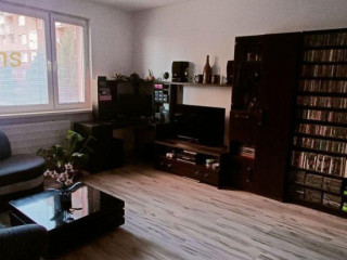 3-izbovy-byt-s-loggiou-na-predaj-nitrianska-ulica