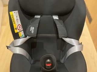 predam-autosedacku-britax-romer-dualfix-m-i-size-space-black