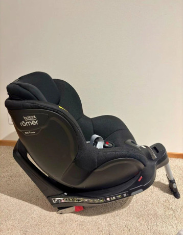 autosedacka-britax-romer-dualfix-m-big-1