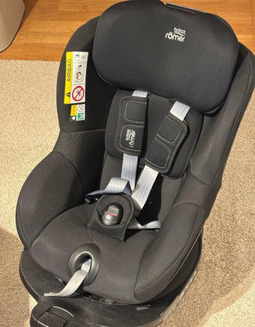 autosedacka-britax-romer-dualfix-m-big-2