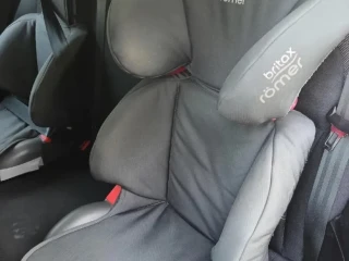 predam-autosedacku-britax-romer-15-36kg