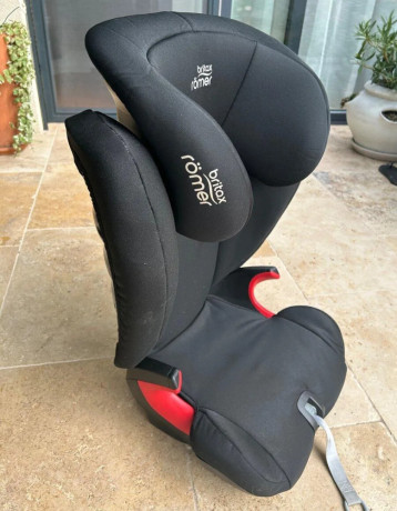romer-britax-kidfix-sl-15-36kgsuper-stav-big-1