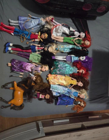 mega-balik-hraciek-lol-surprise-lietadlo-babiky-disney-big-4
