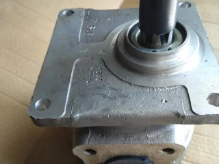 hydraulicke-cerpadlo-ns-100