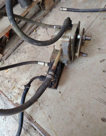 predam-hydraulicke-cerpadla-big-0