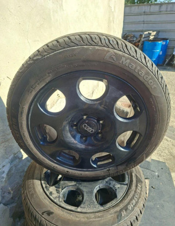elektrony-audi-aj-z-pneu-r16-big-0