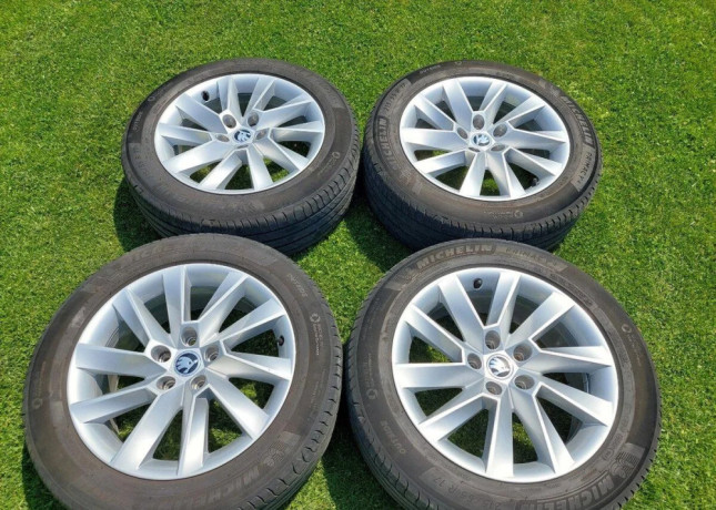 5x112-r17-letna-sada-pneu-michelin-top-stav-big-1