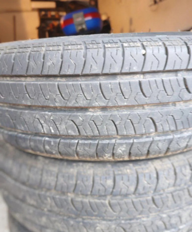 pneu-bridgestone-175x65rx14-82t-4ks-big-2