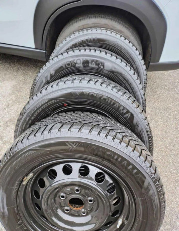 pneumatiky-21560-r16-big-3