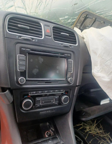 rozpredam-vw-golf-vi-variant-16tdi-77kw-cayc-big-3